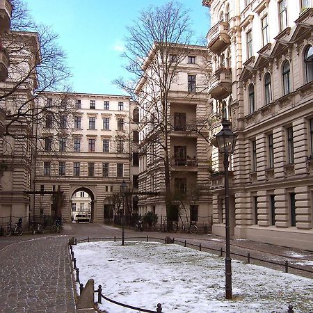 Ruhige Ferienwohnung In Kreuzberg Берлин Экстерьер фото