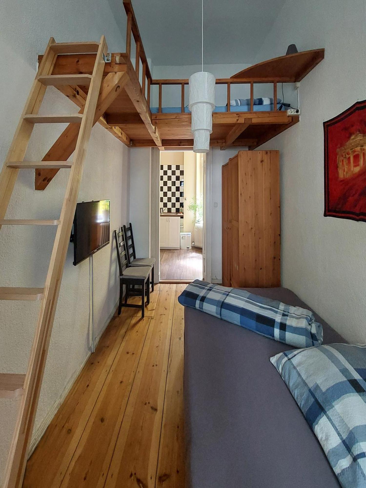 Ruhige Ferienwohnung In Kreuzberg Берлин Экстерьер фото